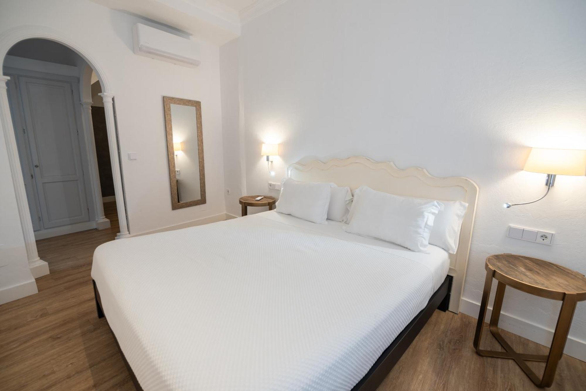 Apartahotel Siglo XIX Tarifa Luaran gambar