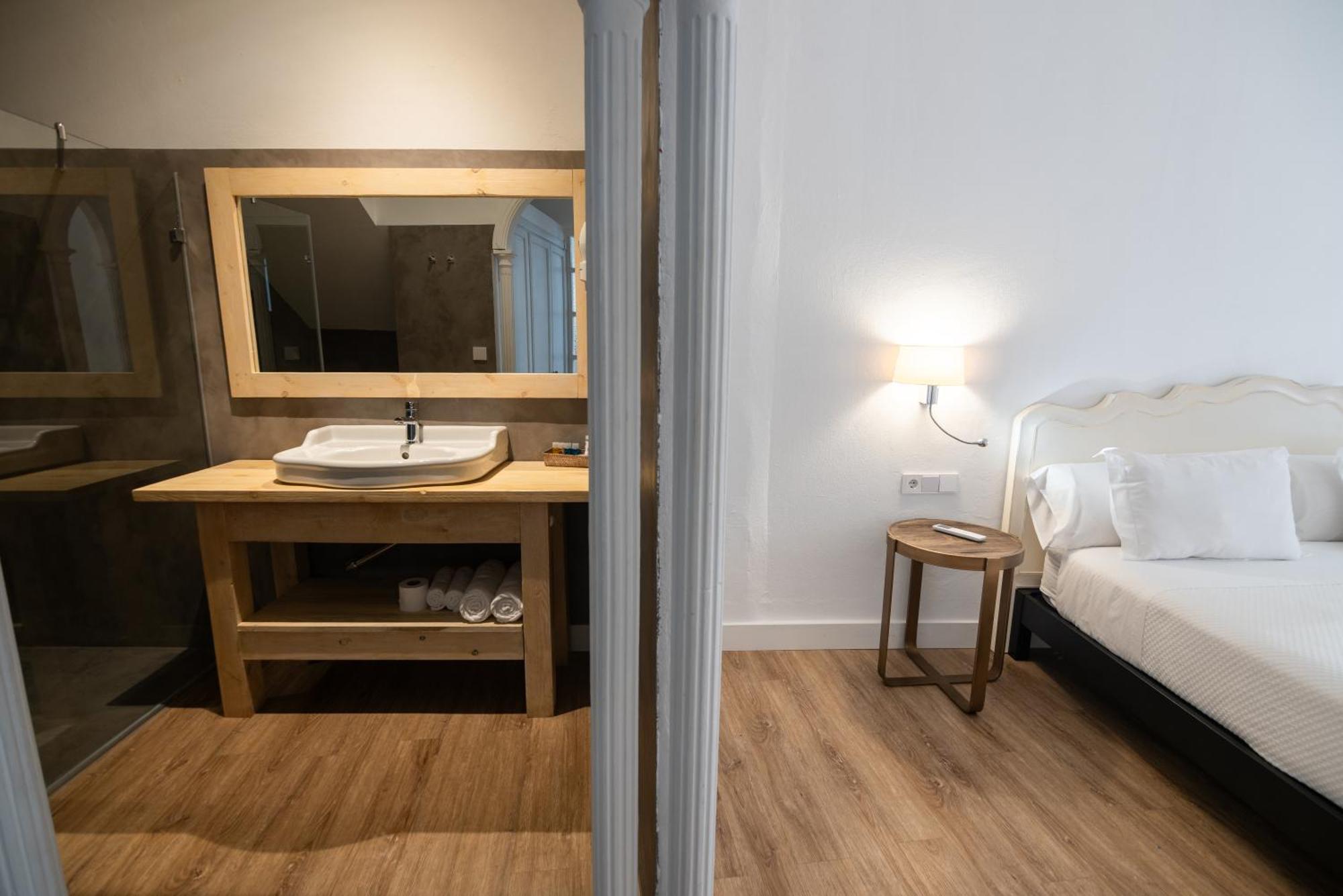 Apartahotel Siglo XIX Tarifa Luaran gambar