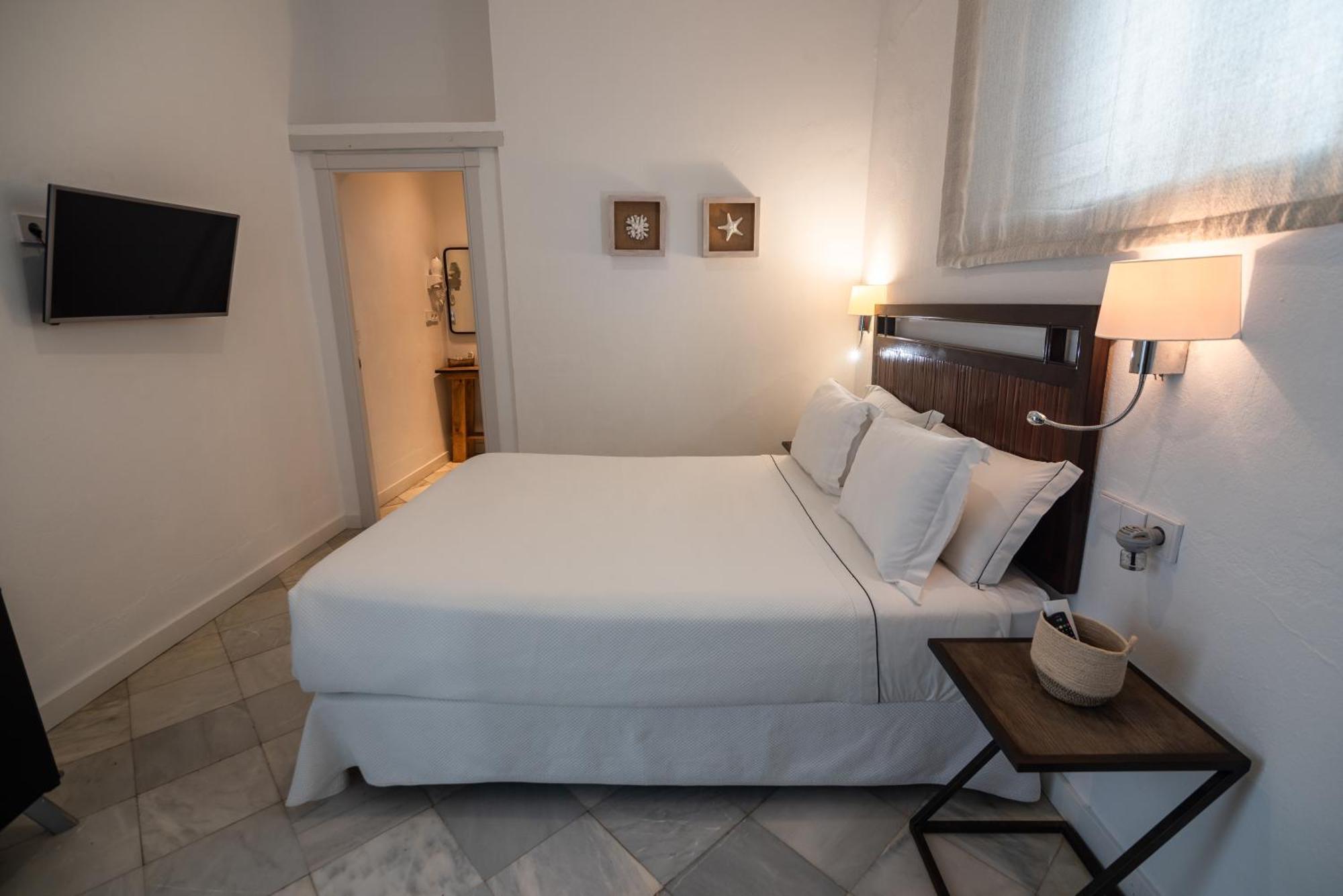 Apartahotel Siglo XIX Tarifa Luaran gambar