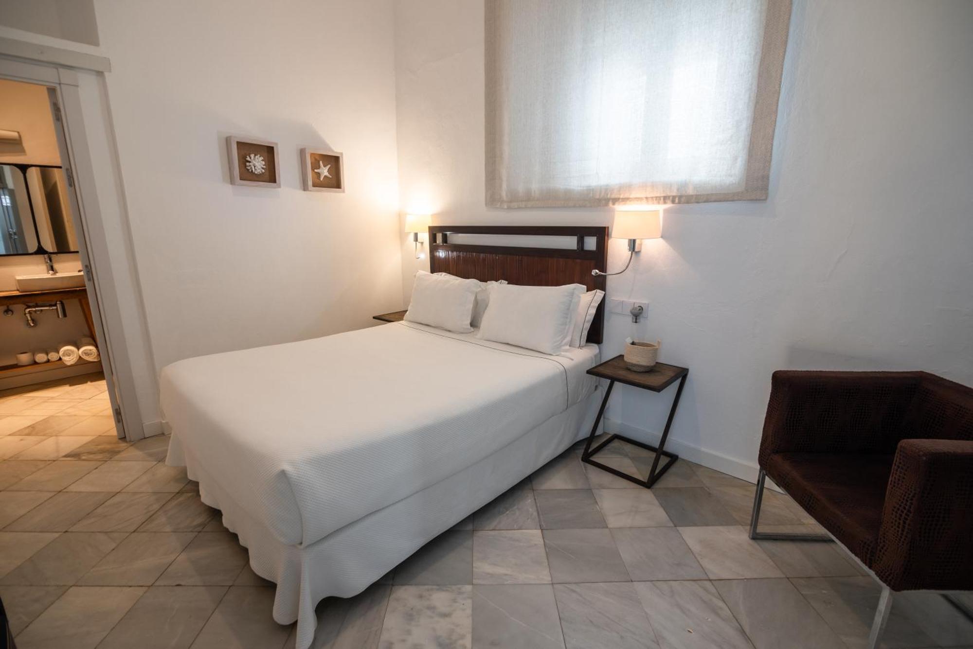 Apartahotel Siglo XIX Tarifa Luaran gambar