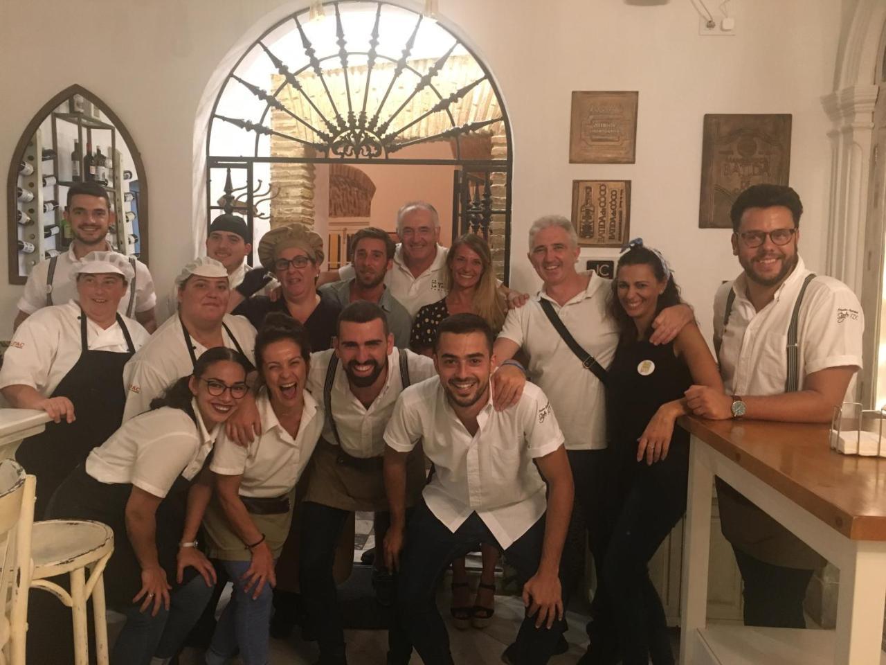 Apartahotel Siglo XIX Tarifa Luaran gambar